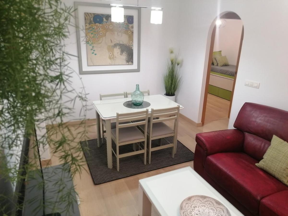Relax&home, apartamento con terraza. La Zubia  Esterno foto
