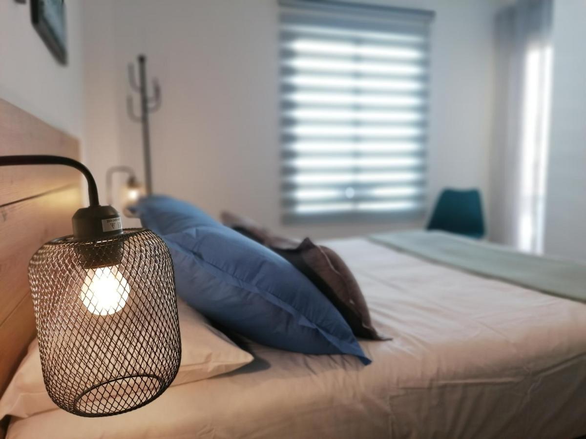 Relax&home, apartamento con terraza. La Zubia  Esterno foto