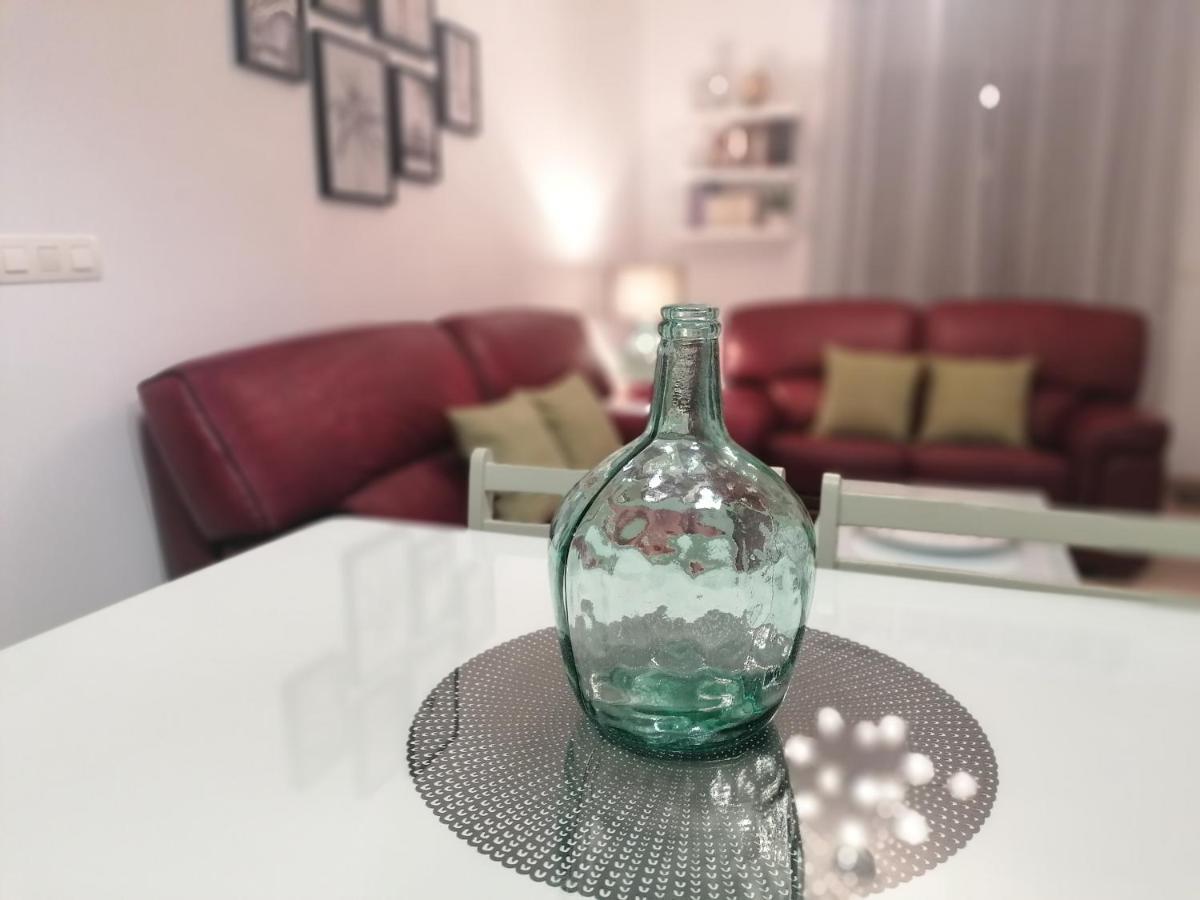 Relax&home, apartamento con terraza. La Zubia  Esterno foto