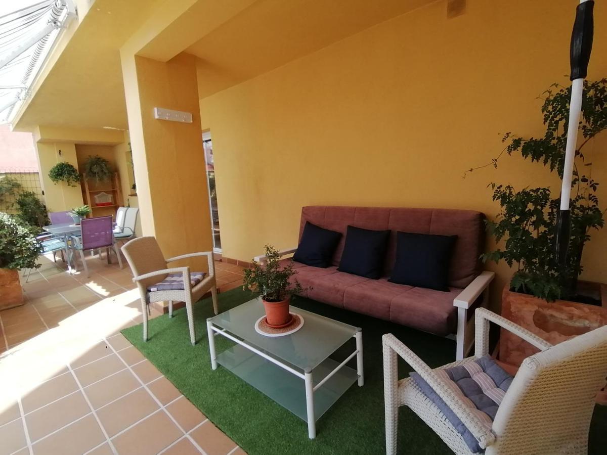 Relax&home, apartamento con terraza. La Zubia  Esterno foto