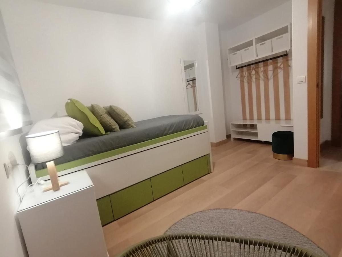 Relax&home, apartamento con terraza. La Zubia  Esterno foto